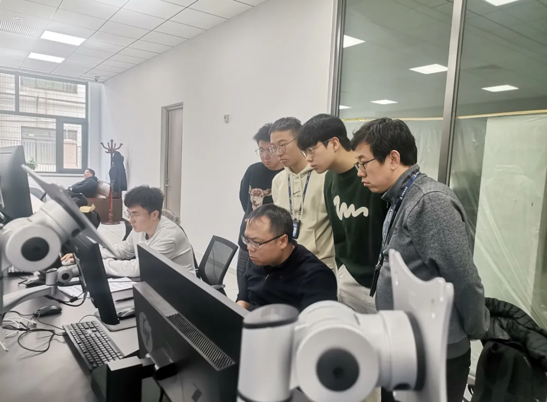 装备公司内话技术交流 - 图片1